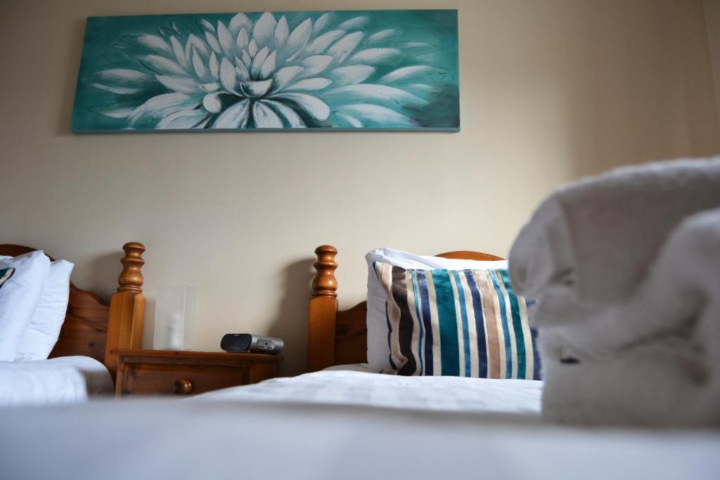 Angel Inn Misson Room photo